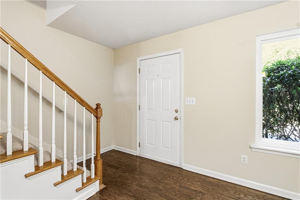 2 bedroom, 2 bathroom, 1,088 sq ft townhouse for sale at 208 Park Street 107, Dallas, GA 30132 — photo 9