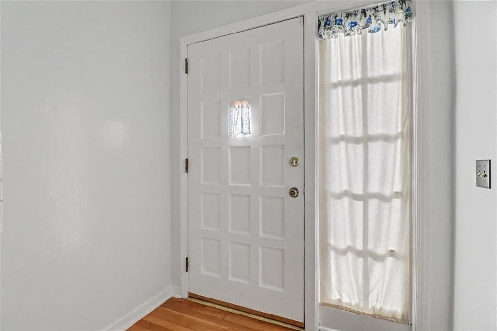 3 bedroom, 2 bathroom, 2,139 sq ft single family residence for sale at 462 Wall Bridge Road, Clarkesville, GA 30523 — photo 7