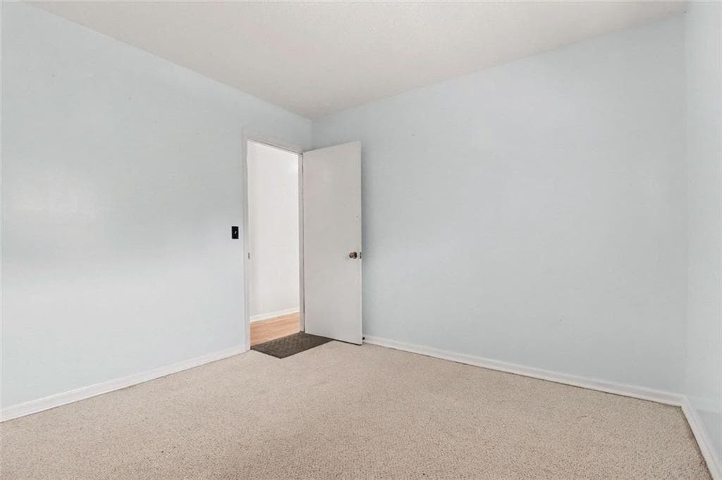 3 bedroom, 2 bathroom, 2,139 sq ft single family residence for sale at 462 Wall Bridge Road, Clarkesville, GA 30523 — photo 8