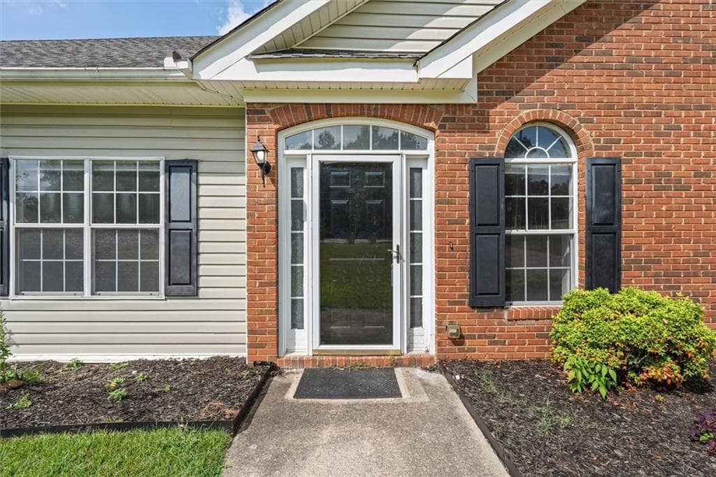 3 bedroom, 2 bathroom, 1,976 sq ft single family residence for sale at 4295 Yeager Road, Douglasville, GA 30135 — photo 6