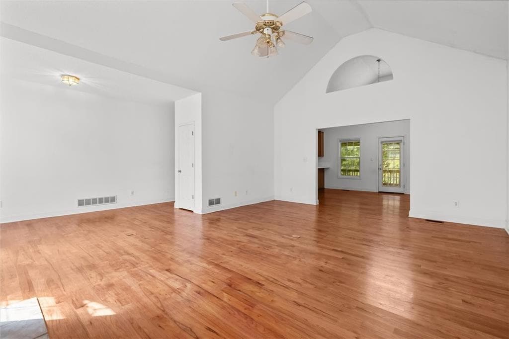 3 bedroom, 2 bathroom, 1,976 sq ft single family residence for sale at 4295 Yeager Road, Douglasville, GA 30135 — photo 10