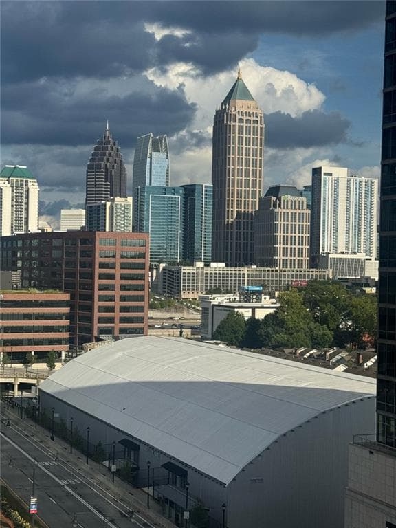 1 bedroom, 1 bathroom, 722 sq ft condominium for rent at 361 17th Street 909, Atlanta, GA 30363 for $2,800 a month — photo 6