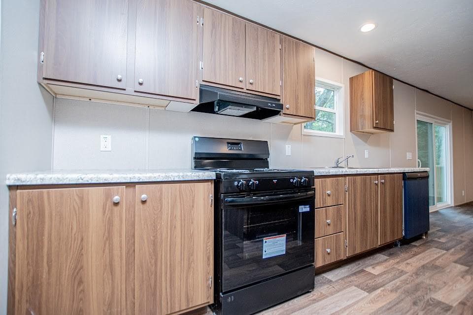 4 bedroom, 2 bathroom, 1,568 sq ft single family residence for sale at 238 Old Lowell Mill Road, Carrollton, GA 30116 — photo 9