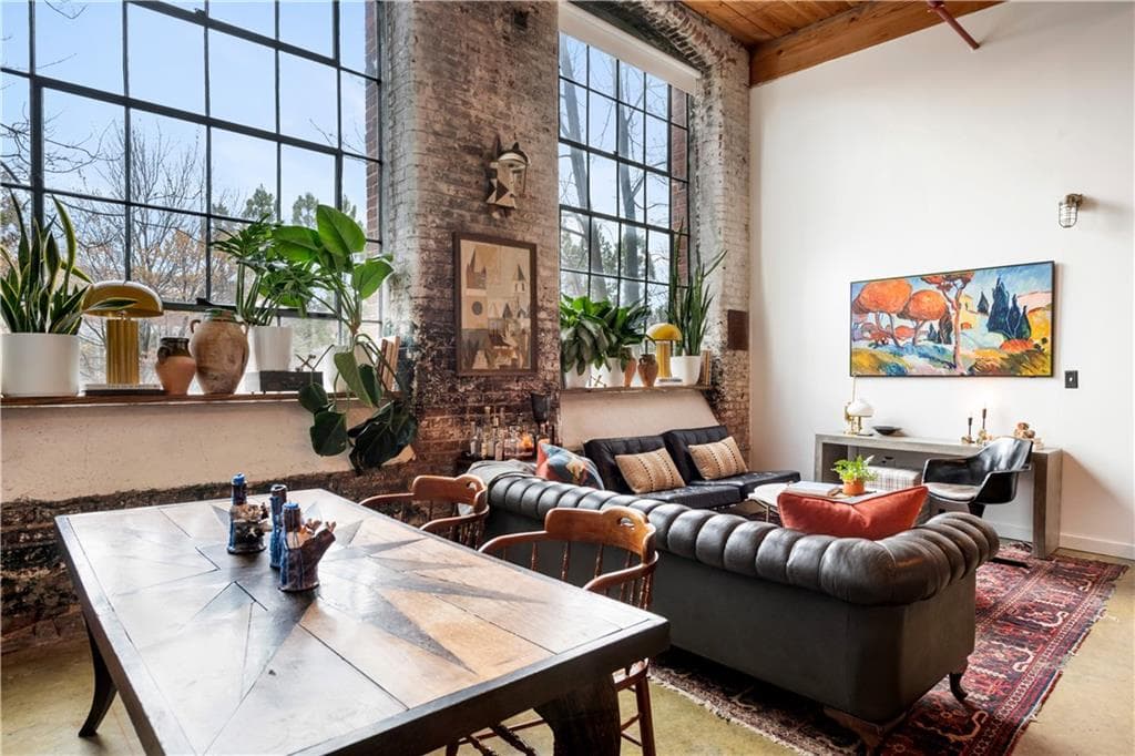 1 bedroom, 1 bathroom, 1,009 sq ft condominium for sale at 170 Boulevard H226, Atlanta, GA 30312 — photo 3