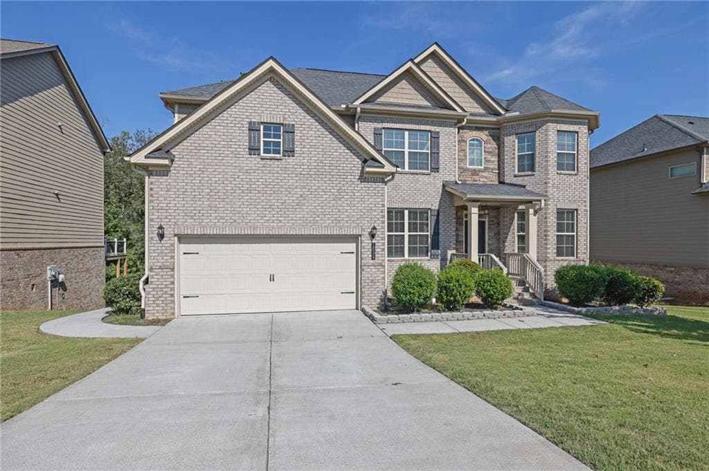 6 bedroom, 5 bathroom, 5,073 sq ft single family residence for sale at 1530 Dahlia Drive, Cumming, GA 30040 — photo 3