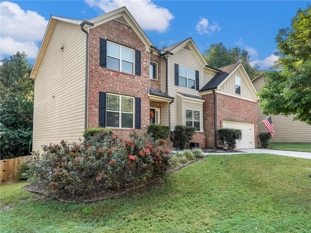 6 bedroom, 4 bathroom, 4,440 sq ft single family residence for sale at 2989 Estate View Court, Dacula, GA 30019 — photo 2