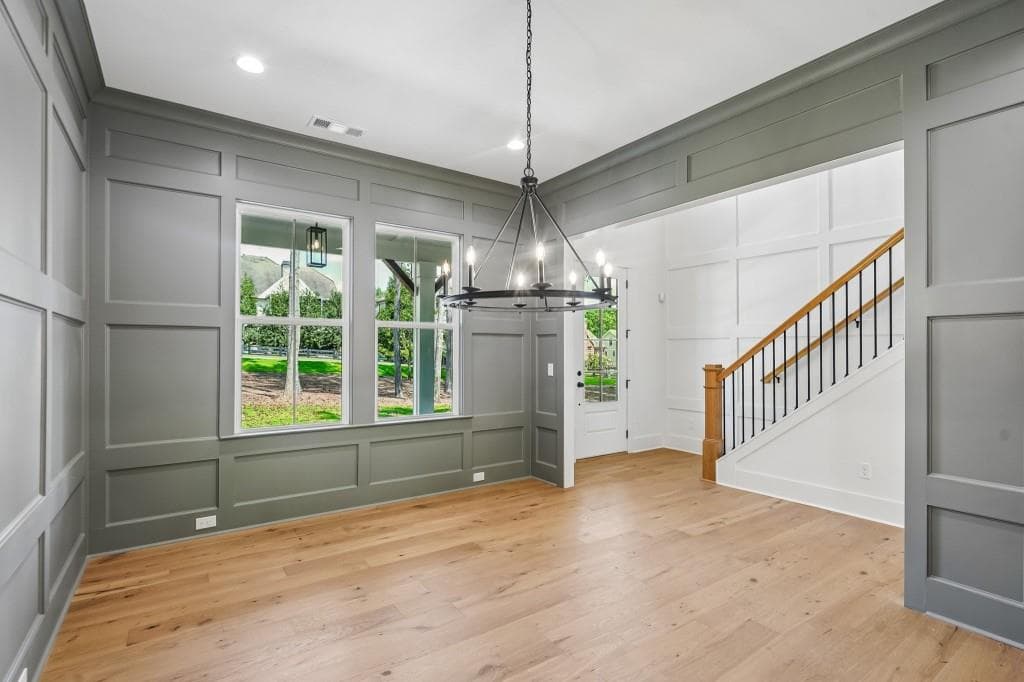 5 bedroom, 5 bathroom, 3,712 sq ft single family residence for sale at 2390 Glade Overlook, Cumming, GA 30041 — photo 6