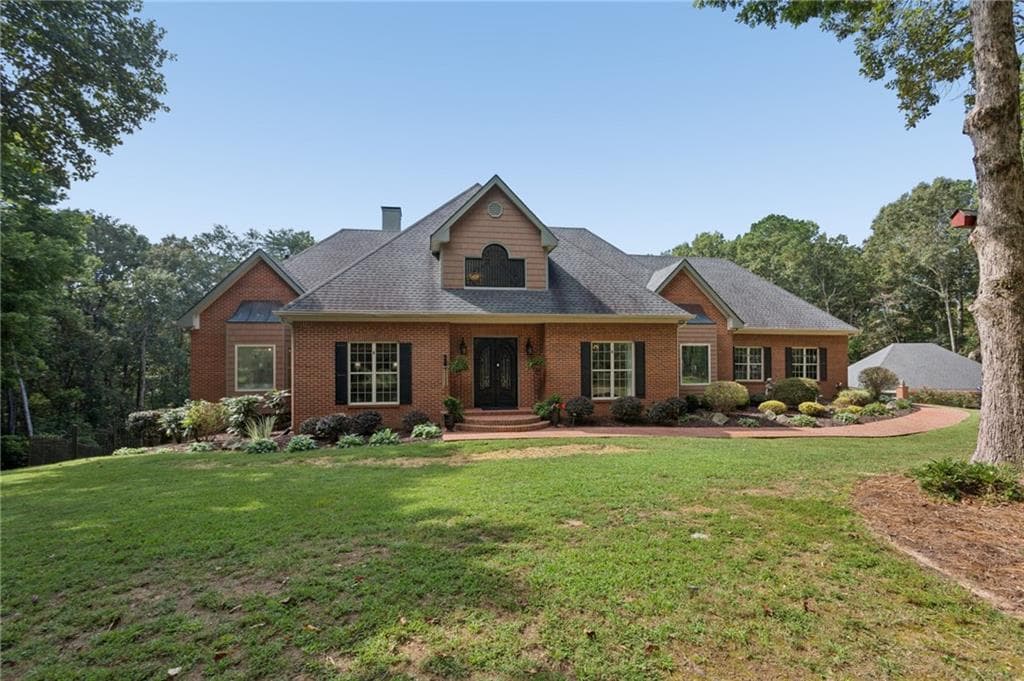 5 bedroom, 6 bathroom, 6,617 sq ft single family residence for sale at 335 Old Tails Creek Road, Ellijay, GA 30540 — photo 2