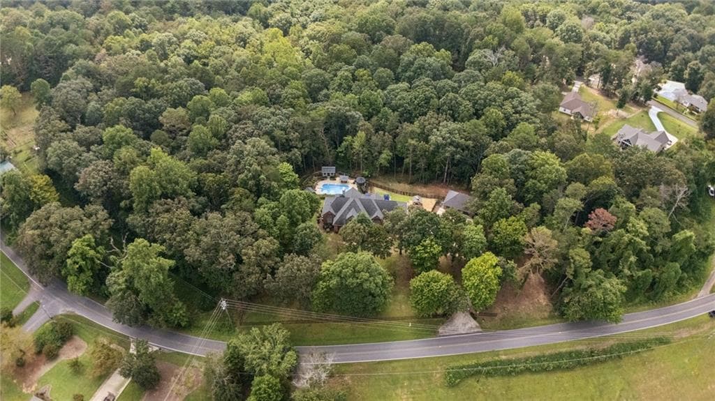 5 bedroom, 6 bathroom, 6,617 sq ft single family residence for sale at 335 Old Tails Creek Road, Ellijay, GA 30540 — photo 4