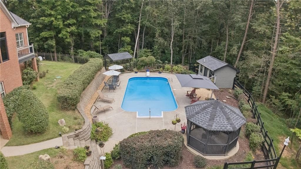 5 bedroom, 6 bathroom, 6,617 sq ft single family residence for sale at 335 Old Tails Creek Road, Ellijay, GA 30540 — photo 8