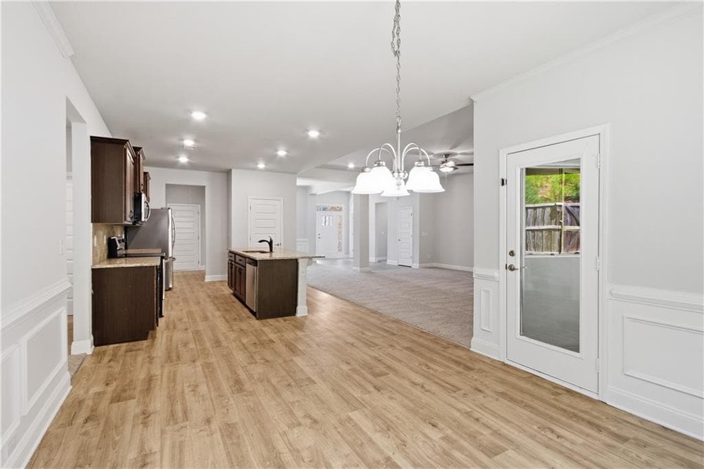 3 bedroom, 3 bathroom, 2,568 sq ft single family residence for sale at 403 Bramlett Ridge Drive, Dallas, GA 30157 — photo 8
