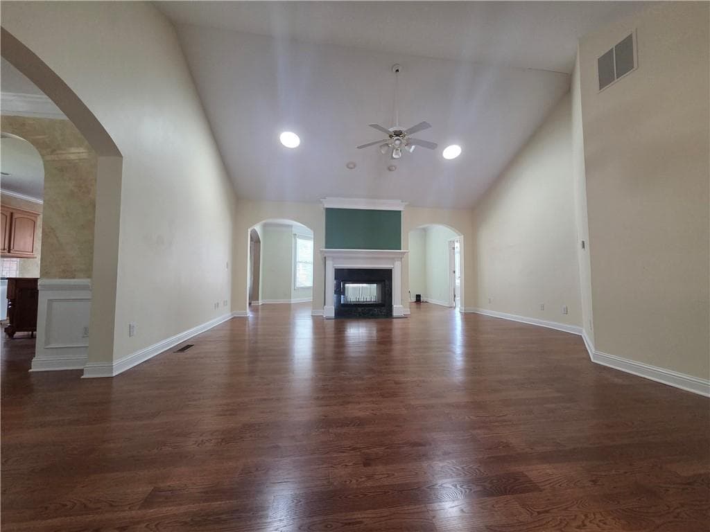 4 bedroom, 3 bathroom, 3,806 sq ft single family residence for rent at 2565 Harman Park Court, Duluth, GA 30097 for $3,400 a month — photo 3