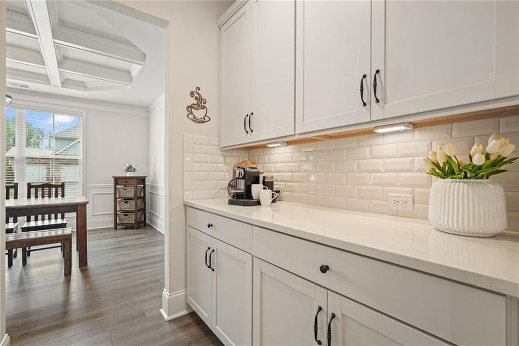 4 bedroom, 3 bathroom, 3,124 sq ft single family residence for sale at 6915 Rambling Vale, Cumming, GA 30028 — photo 8