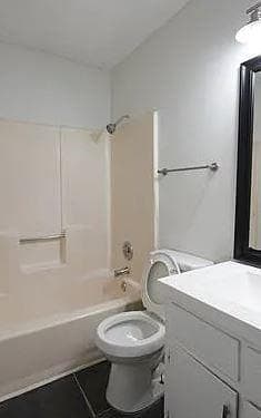 2 bedroom, 3 bathroom, 4,400 sq ft duplex for rent at 5504 Estates Court, Norcross, GA 30093 for $1,399 a month — photo 9
