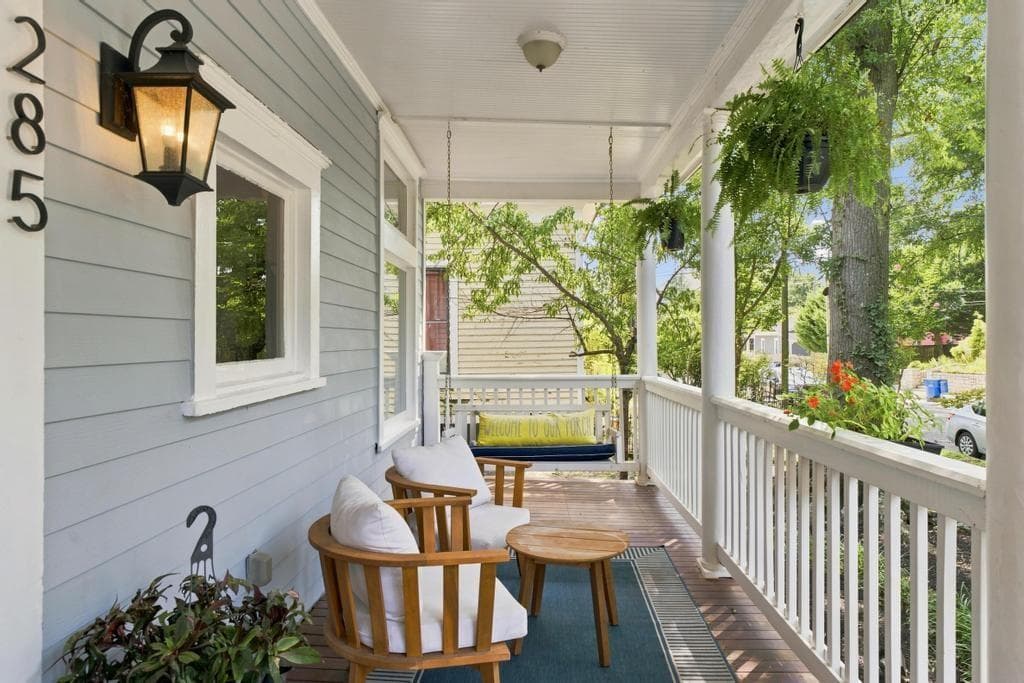3 bedroom, 3 bathroom, 2,298 sq ft single family residence for sale at 285 Alaska Avenue, Atlanta, GA 30312 — photo 5