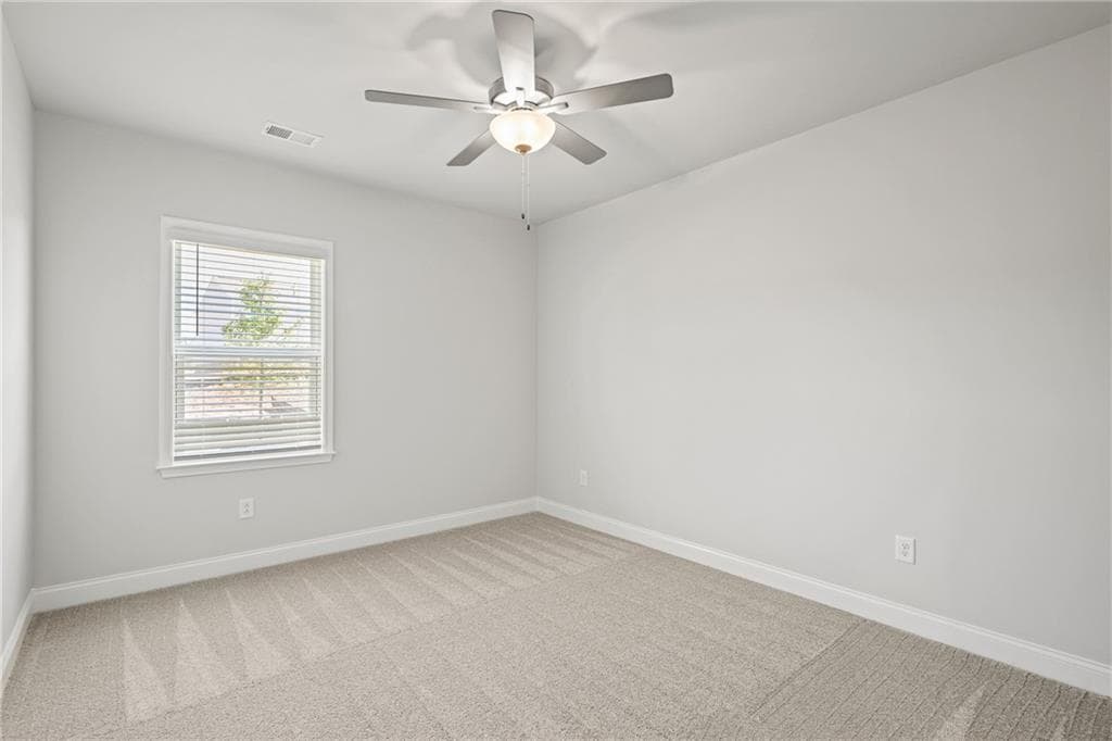 5 bedroom, 3 bathroom, 2,956 sq ft single family residence under contract at 388 Capri Court, Mcdonough, GA 30252 — photo 9