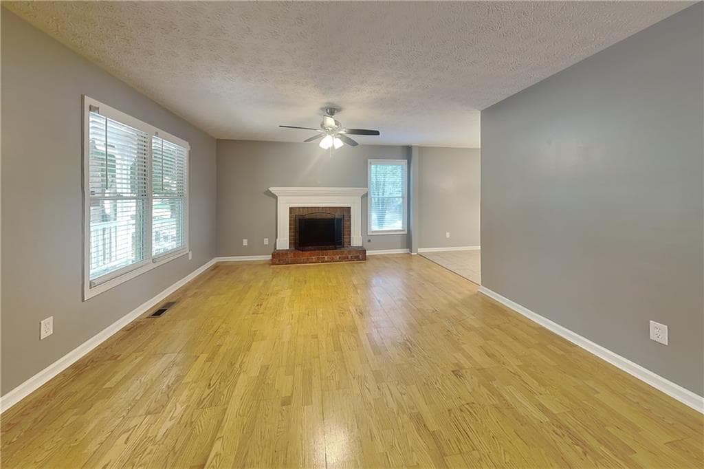 4 bedroom, 3 bathroom, 1,746 sq ft single family residence for rent at 211 Mill Pointe Drive, Dallas, GA 30157 for $1,925 a month — photo 3