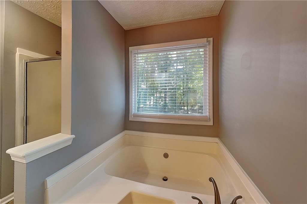 4 bedroom, 3 bathroom, 1,746 sq ft single family residence for rent at 211 Mill Pointe Drive, Dallas, GA 30157 for $1,925 a month — photo 9