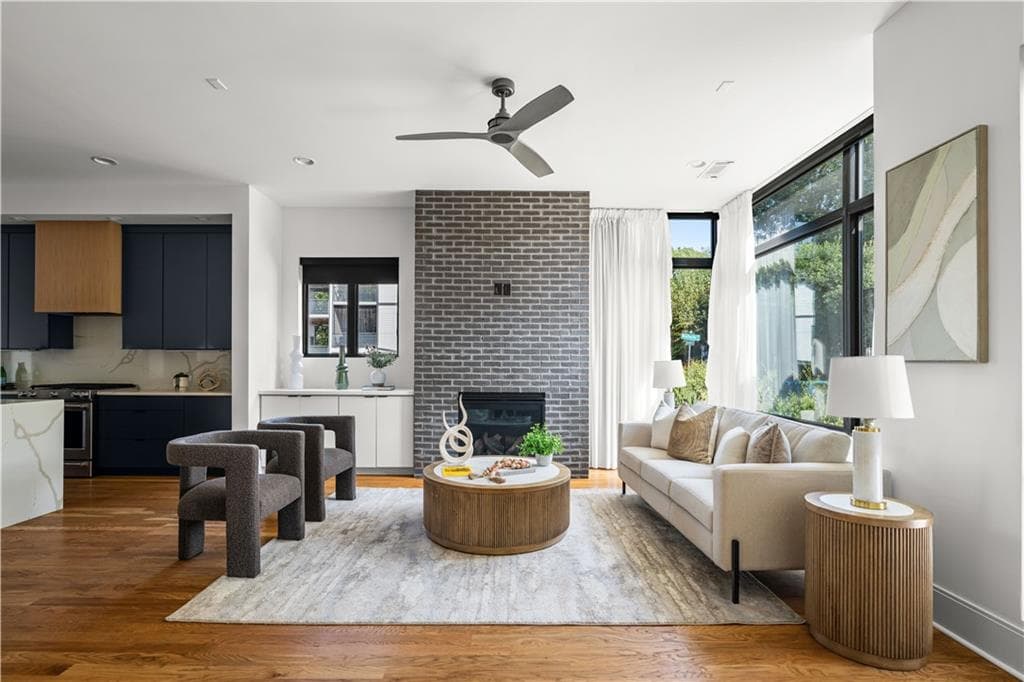 4 bedroom, 4 bathroom, 2,743 sq ft townhouse for sale at 1008 Kirkwood Avenue B, Atlanta, GA 30316 — photo 2
