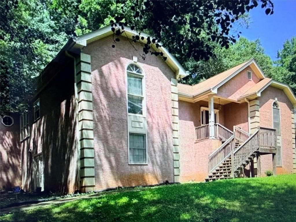 3 bedroom, 3 bathroom, 2,262 sq ft single family residence for sale at 1509 Shoal Creek Drive, Conyers, GA 30094