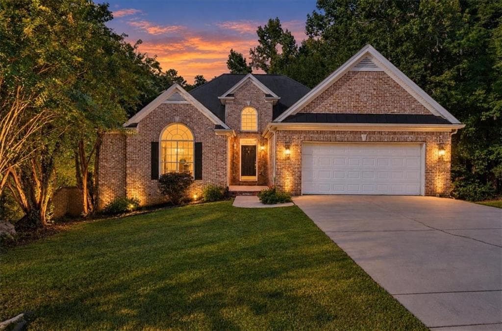 6 bedroom, 4 bathroom, 3,700 sq ft single family residence for sale at 10017 Harmon Springs Drive, Villa Rica, GA 30180