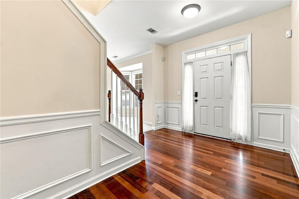4 bedroom, 3 bathroom, 2,974 sq ft single family residence for sale at 2017 Preserve Creek Way, Loganville, GA 30052 — photo 4