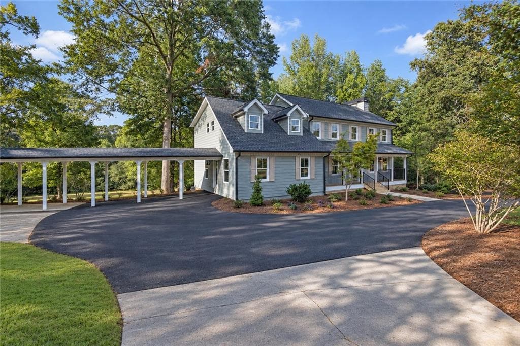 7 bedroom, 6 bathroom, 6,000 sq ft single family residence for sale at 287 Rising Star Road, Fayetteville, GA 30215 — photo 3