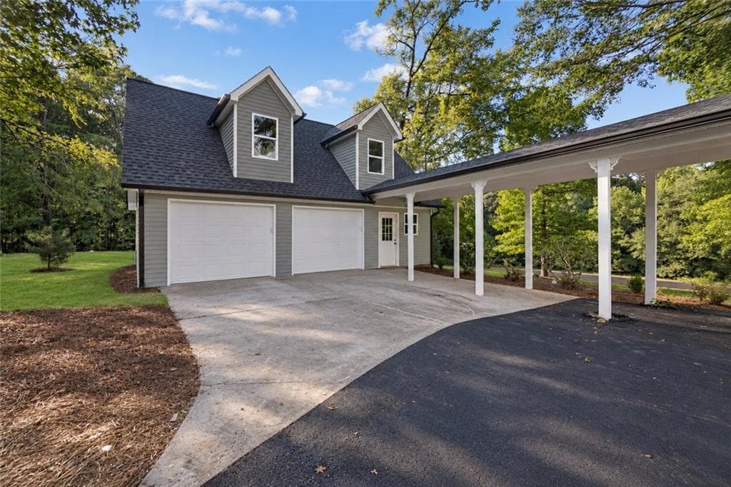 7 bedroom, 6 bathroom, 6,000 sq ft single family residence for sale at 287 Rising Star Road, Fayetteville, GA 30215 — photo 5