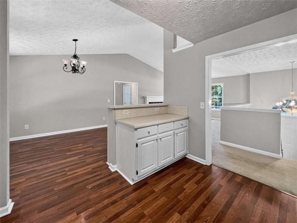 4 bedroom, 3 bathroom, 2,380 sq ft single family residence under contract at 1052 Crystal Brook Way, Monroe, GA 30655 — photo 10