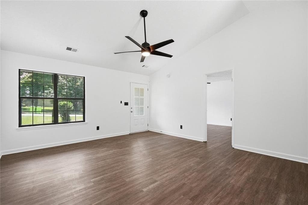 3 bedroom, 2 bathroom, 1,192 sq ft single family residence for sale at 1298 Winslow Drive, Jonesboro, GA 30238 — photo 5