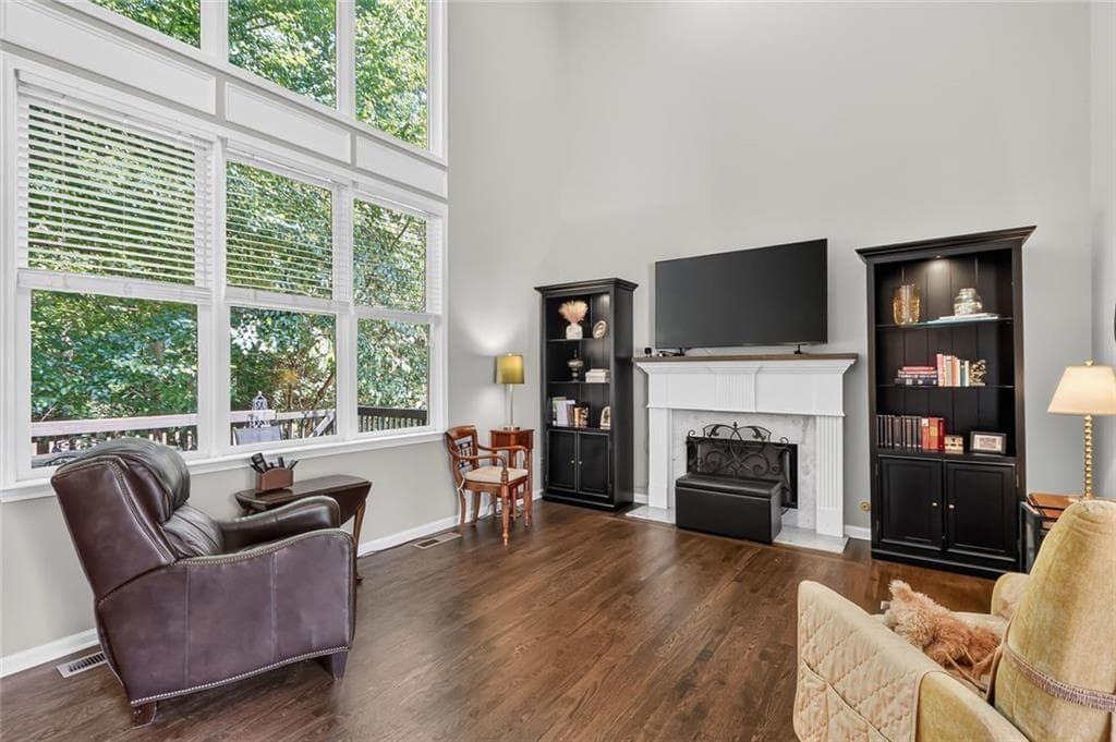 5 bedroom, 5 bathroom, 4,164 sq ft single family residence under contract at 415 Havenmist Landing, Suwanee, GA 30024 — photo 7