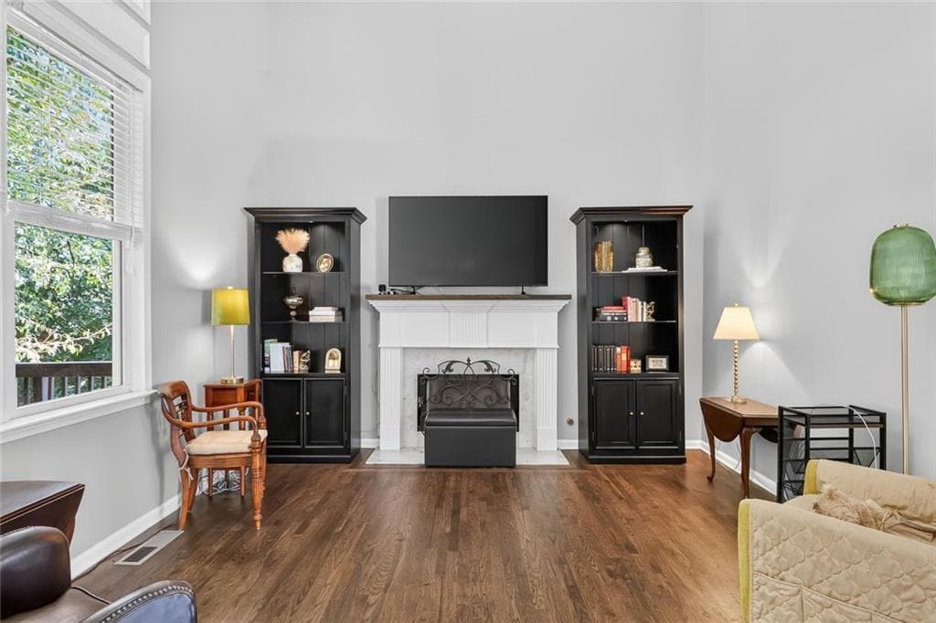 5 bedroom, 5 bathroom, 4,164 sq ft single family residence under contract at 415 Havenmist Landing, Suwanee, GA 30024 — photo 8