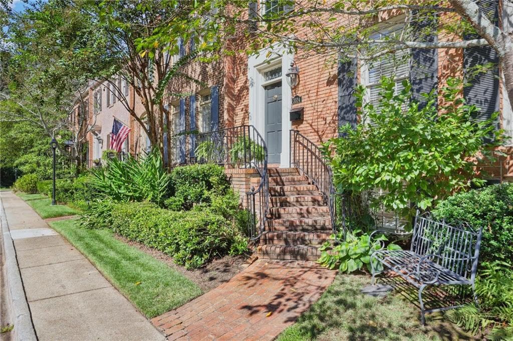 3 bedroom, 4 bathroom townhouse for sale at 3524 Paces Place A133, Atlanta, GA 30327 — photo 2