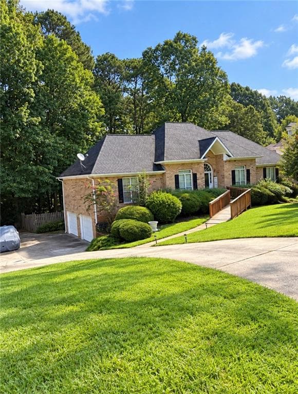 3 bedroom, 3 bathroom, 2,062 sq ft single family residence for sale at 5583 Shanon View, Douglasville, GA 30135 — photo 2