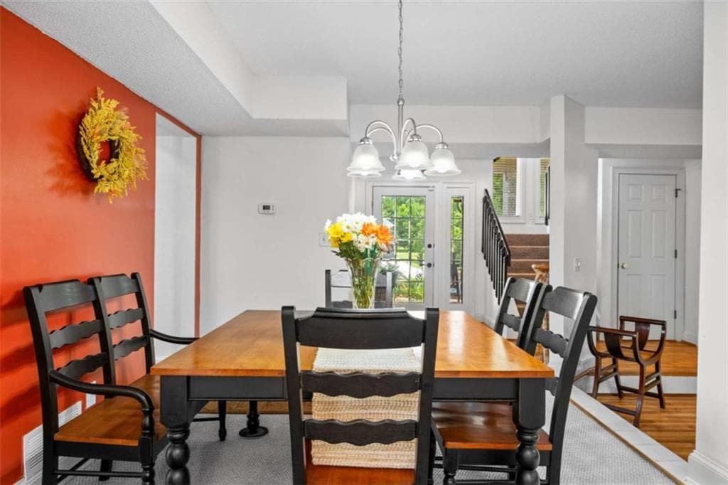 3 bedroom, 3 bathroom, 2,557 sq ft single family residence for sale at 2335 Ettas Circle, Conyers, GA 30013 — photo 10