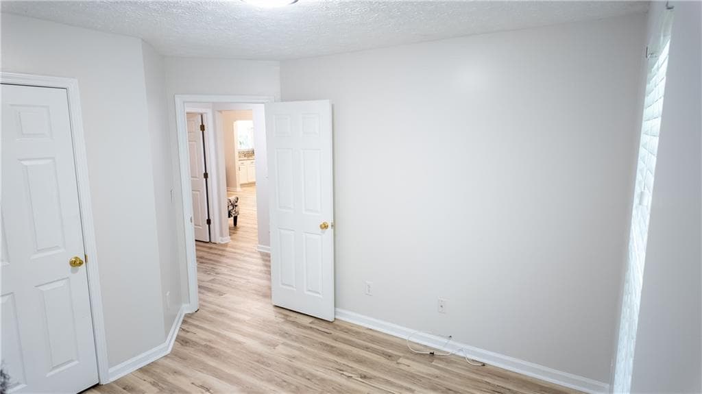 3 bedroom, 2 bathroom, 1,140 sq ft single family residence for sale at 4391 Marci Street, Snellville, GA 30039 — photo 9