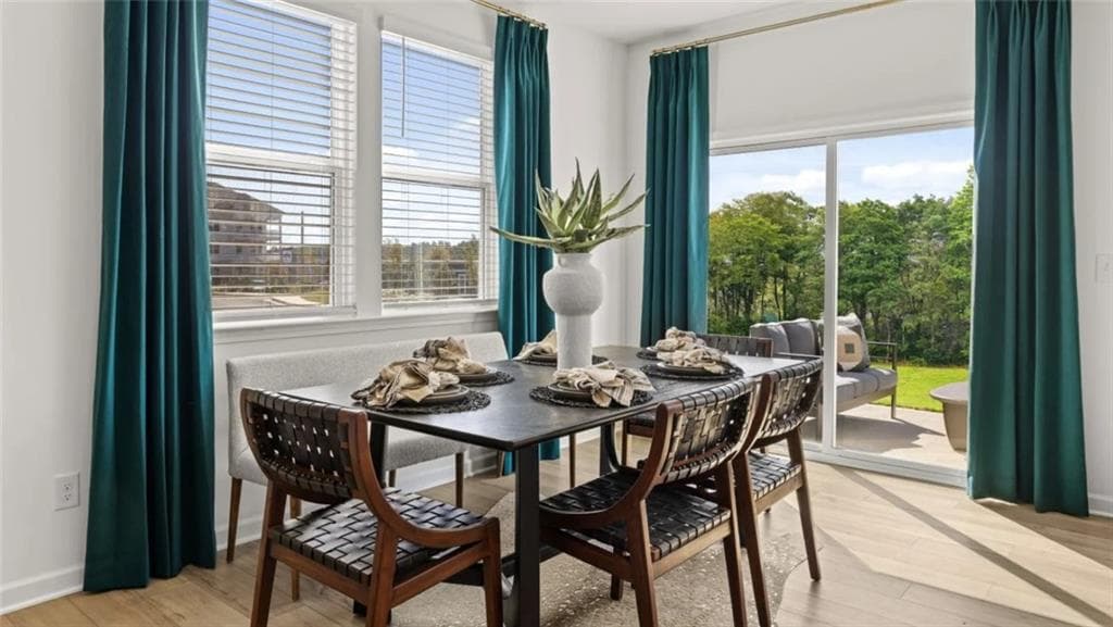 3 bedroom, 3 bathroom, 1,846 sq ft townhouse for sale at 112 East Rope Mill Court 3, Holly Springs, GA 30115 — photo 7