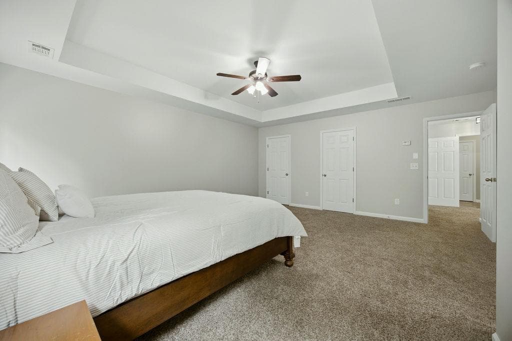 4 bedroom, 3 bathroom, 2,445 sq ft single family residence for sale at 560 Crestmont Lane, Canton, GA 30114 — photo 9