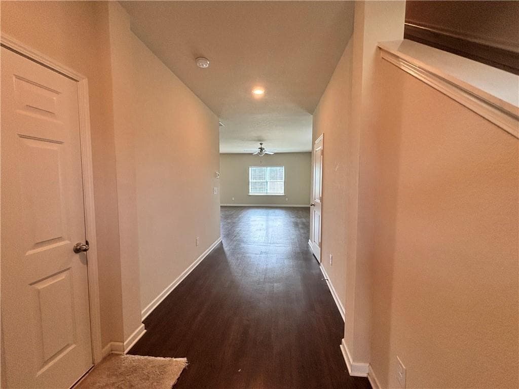 4 bedroom, 3 bathroom, 1,980 sq ft single family residence for rent at 160 Innis Brook Circle, Cartersville, GA 30120 for $1,900 a month — photo 3