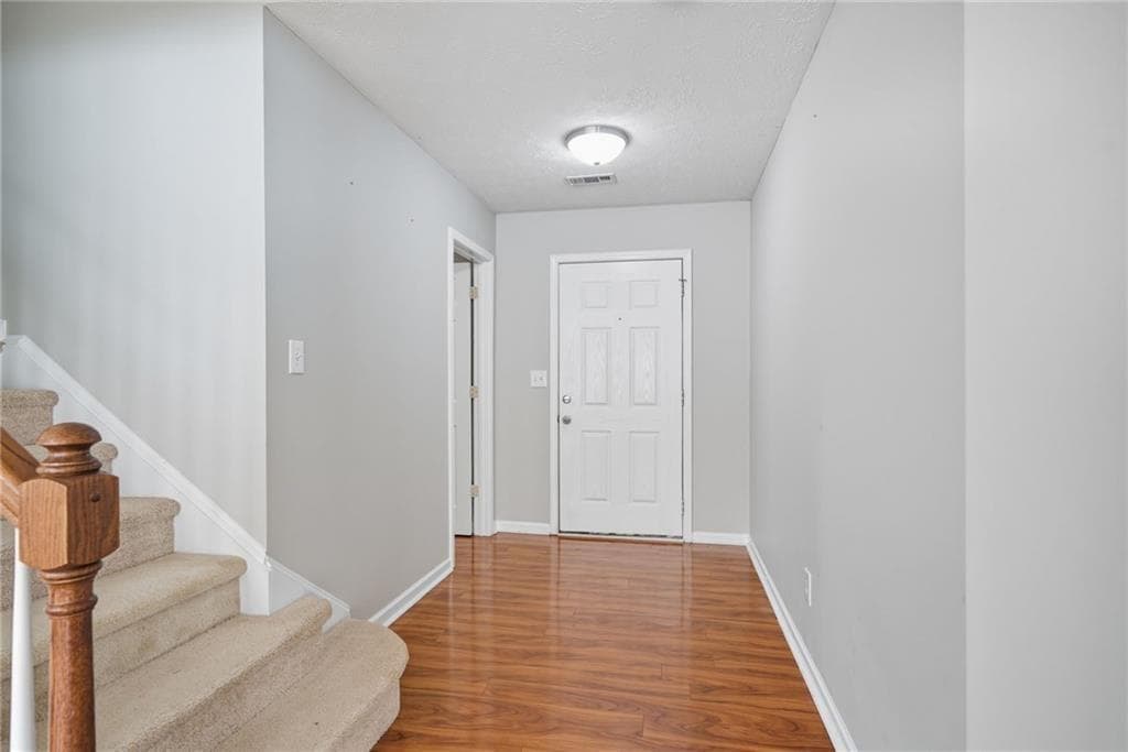 3 bedroom, 3 bathroom, 1,789 sq ft single family residence for rent at 3698 Roseman Landing, Cumming, GA 30040 for $2,050 a month — photo 3
