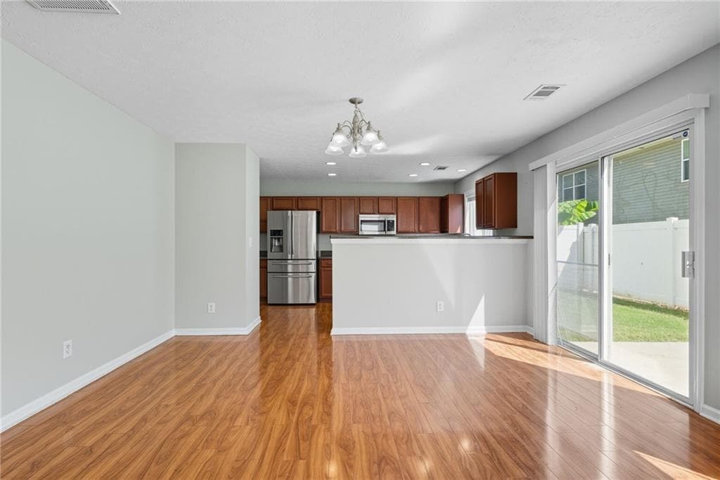 3 bedroom, 3 bathroom, 1,789 sq ft single family residence for rent at 3698 Roseman Landing, Cumming, GA 30040 for $2,050 a month — photo 9