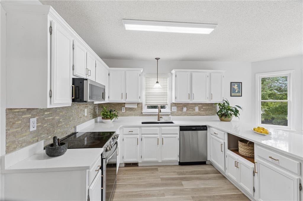 4 bedroom, 3 bathroom, 2,169 sq ft single family residence for sale at 188 Pine Branch Drive, Stockbridge, GA 30281 — photo 10