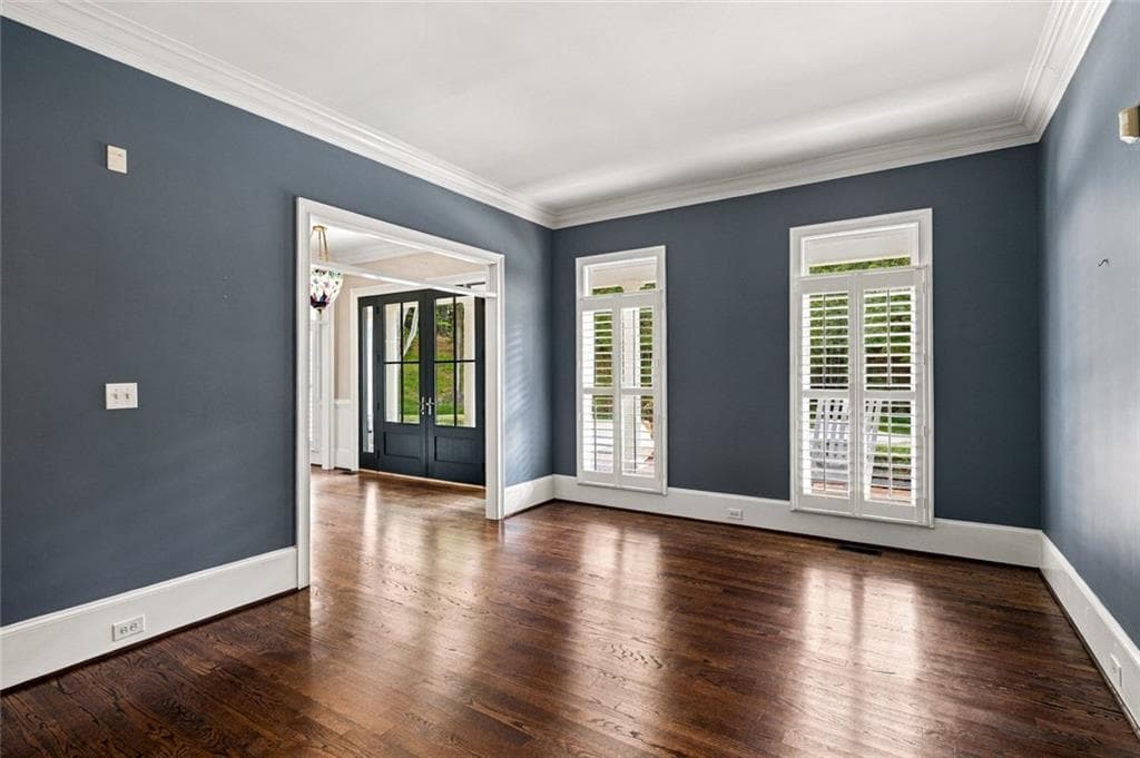 5 bedroom, 5 bathroom, 5,191 sq ft single family residence for sale at 5030 Highland Ridge Run, Gainesville, GA 30506 — photo 9