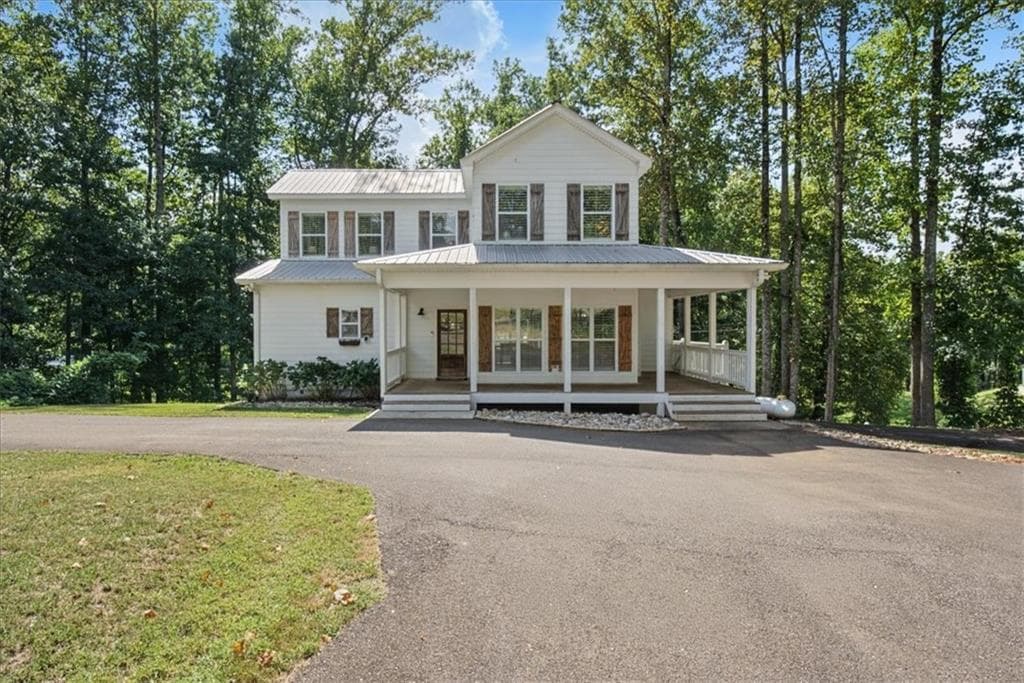 4 bedroom, 3 bathroom, 1,785 sq ft single family residence for sale at 5347 Grandview Road, Jasper, GA 30143 — photo 2