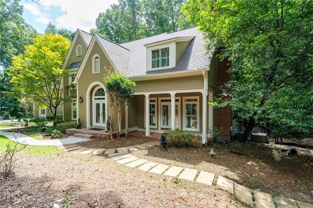 5 bedroom, 5 bathroom, 6,101 sq ft single family residence for sale at 5241 Hermitage Drive, Powder Springs, GA 30127 — photo 2