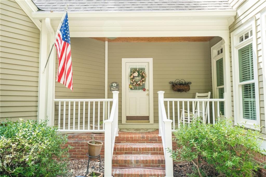 5 bedroom, 5 bathroom, 6,101 sq ft single family residence for sale at 5241 Hermitage Drive, Powder Springs, GA 30127 — photo 6