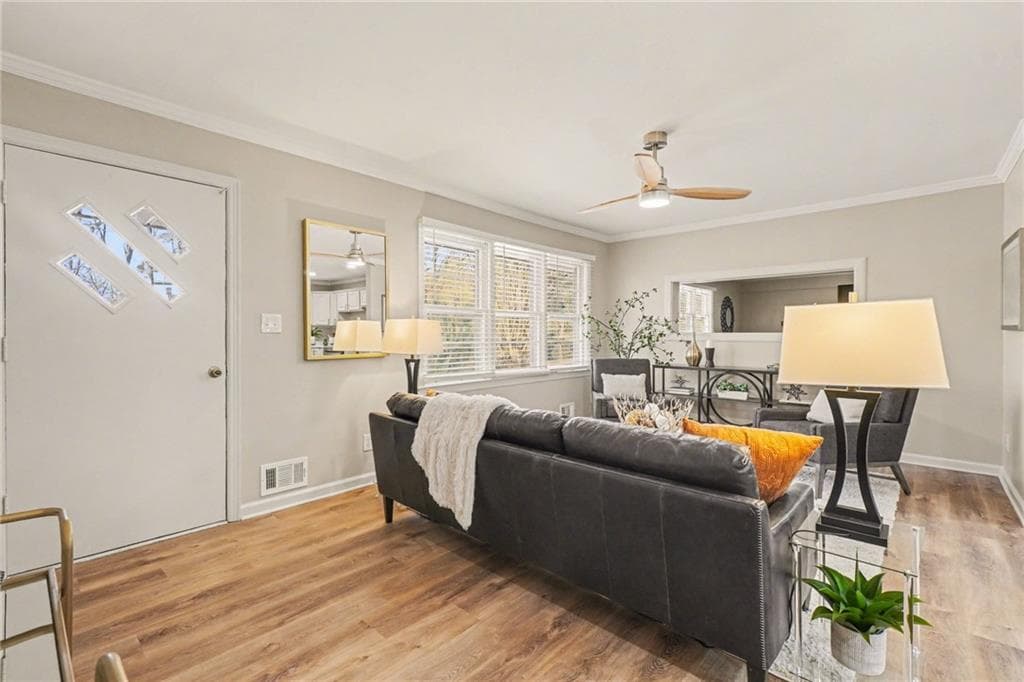3 bedroom, 2 bathroom, 1,872 sq ft single family residence for sale at 4975 Brawner Lake Drive, Austell, GA 30106 — photo 5