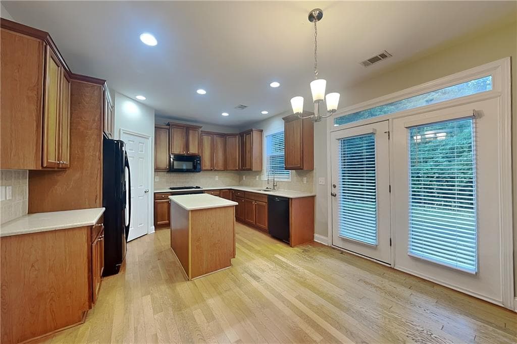 4 bedroom, 3 bathroom, 2,473 sq ft single family residence for rent at 208 Northbrooke Court, Woodstock, GA 30188 for $2,475 a month — photo 5