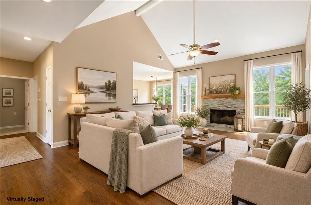 4 bedroom, 3 bathroom, 3,041 sq ft single family residence for sale at 93 Overlook Circle, Dawsonville, GA 30534 — photo 2