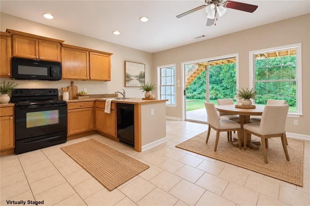 4 bedroom, 3 bathroom, 3,041 sq ft single family residence for sale at 93 Overlook Circle, Dawsonville, GA 30534 — photo 9